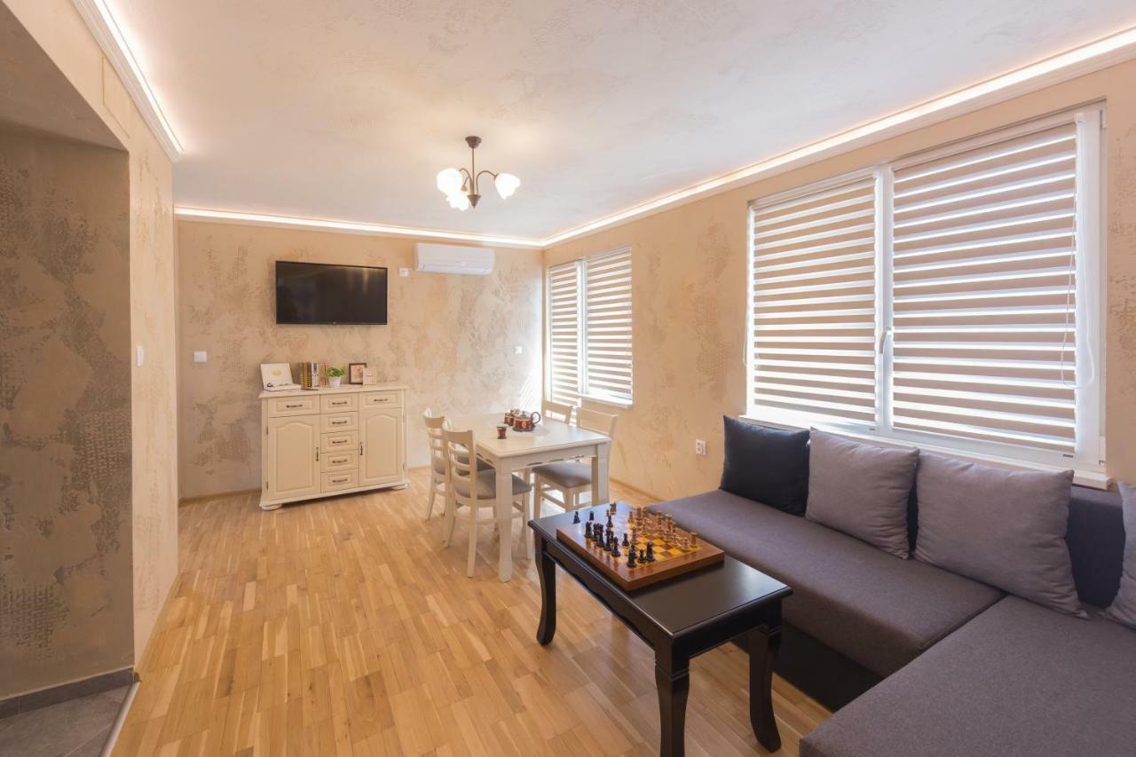 Kosev Apartment Veliko Tărnovo Exteriör bild